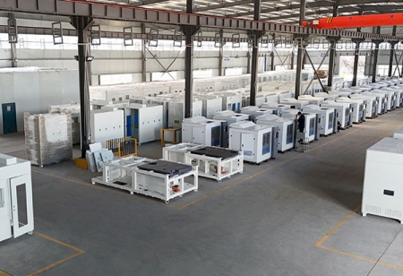 武漢鈑金加工賦能光伏產業:光伏設備鈑金結構設計的核心要素解析